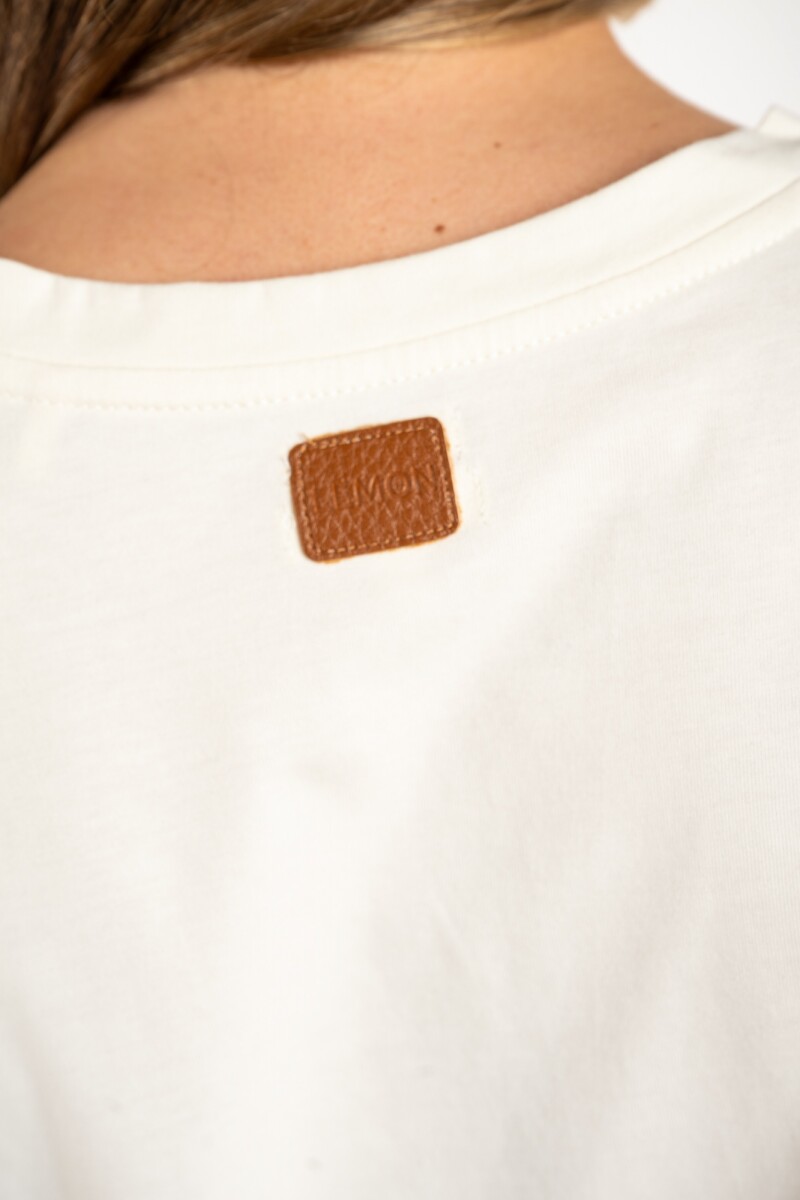 Remera Algodon Peinado Escote Lurex Nácar