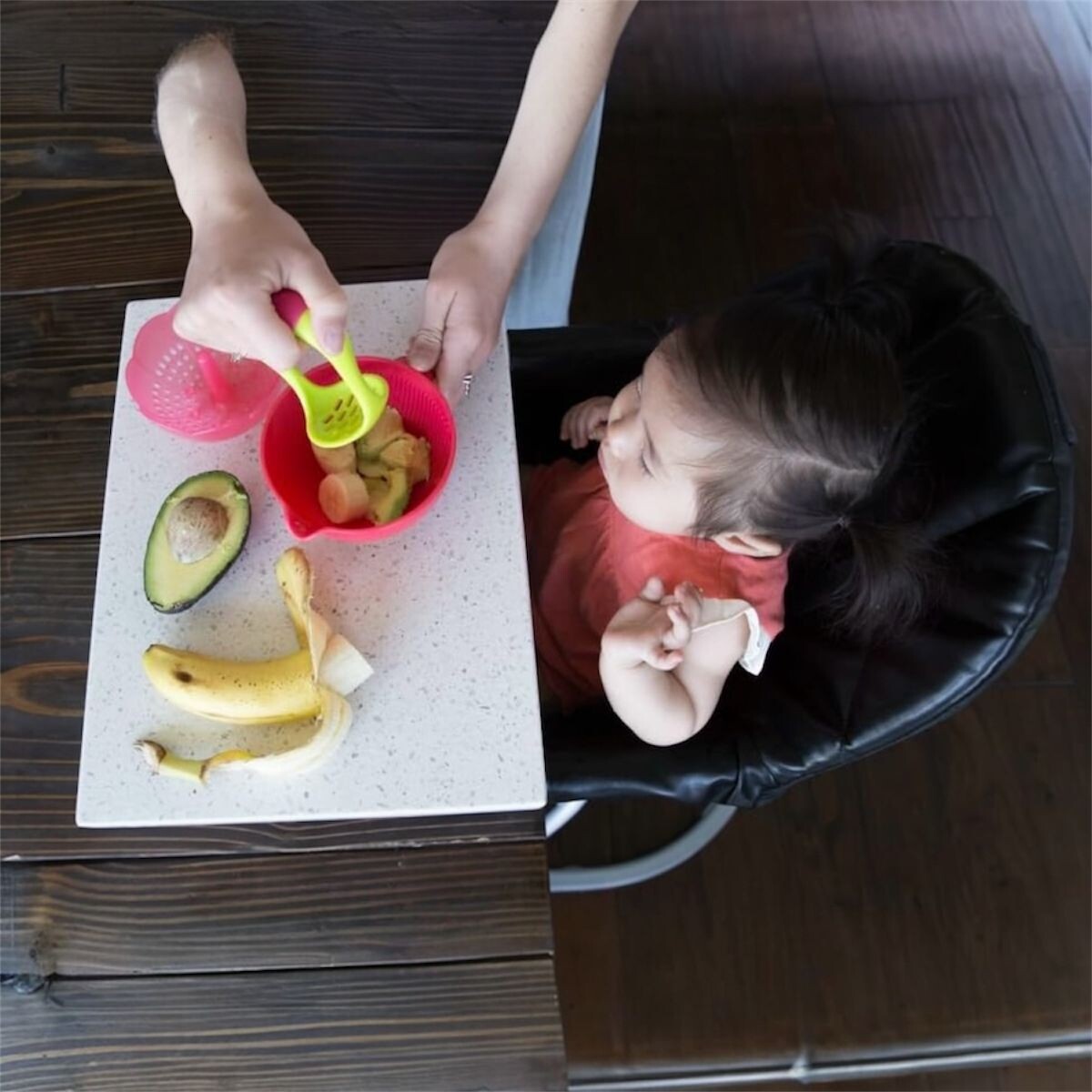 Set Preparador de Papillas Nuby con Pisador, Cuchara y Bowl Antideslizante - Rosado 