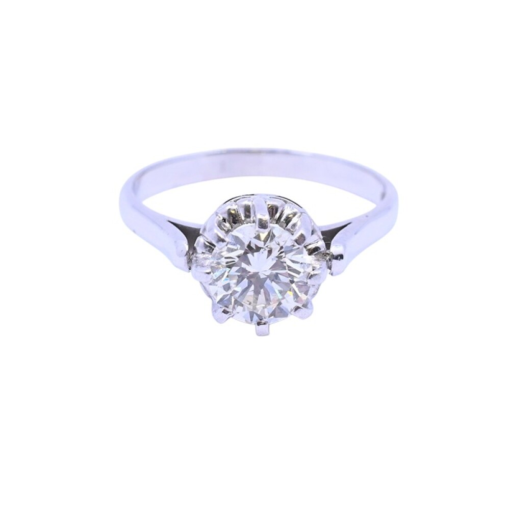 Anillo oro 18 k blanco, platino y brillante con engarce 6 puntas. Anillo oro 18 k blanco, platino y brillante con engarce 6 puntas.