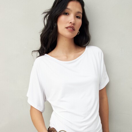 REMERA BINDER Crudo