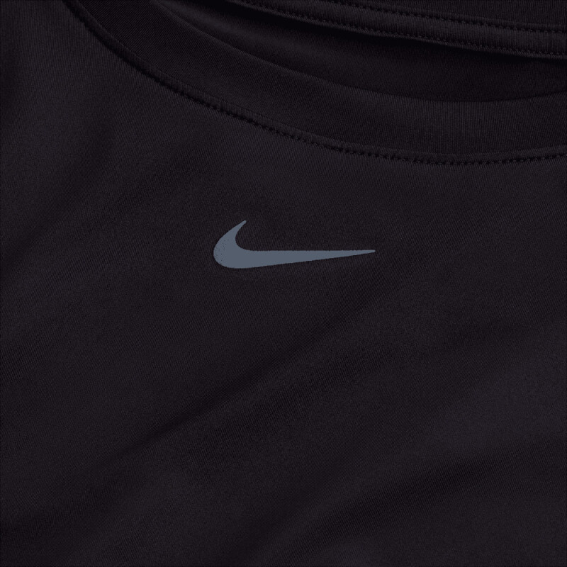 Remera Nike One Classic de Mujer Negro