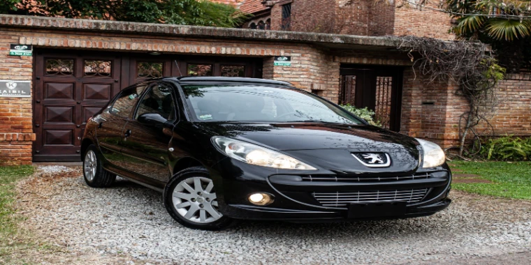 Review: ¡Peugeot 207!
