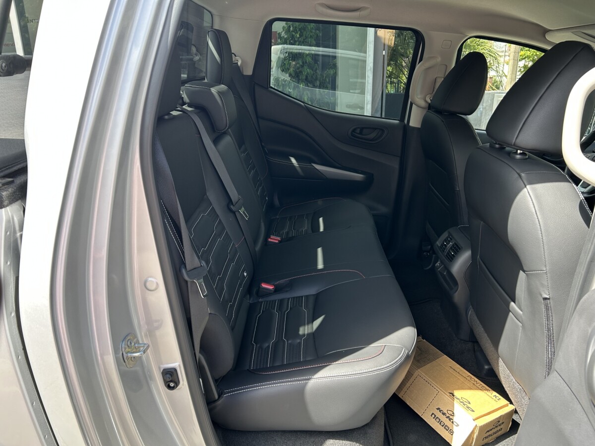 Nissan Frontier PRO-4X 2.5 4X4 DDTTi | Permuta / Financia Nissan Frontier PRO-4X 2.5 4X4 DDTTi | Permuta / Financia