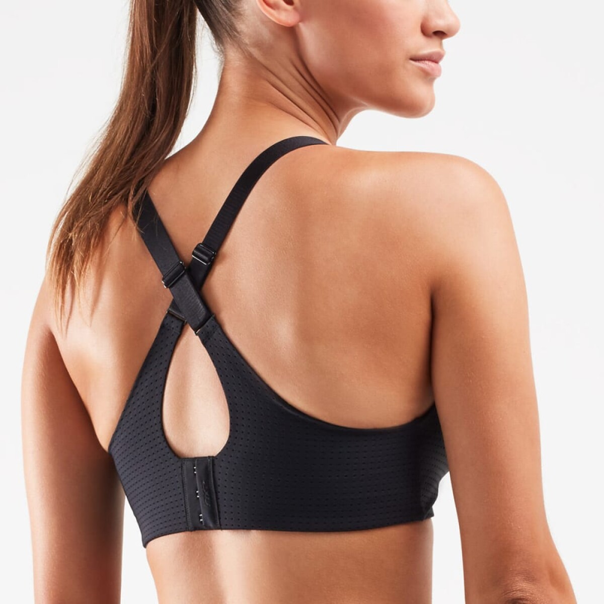 Aero Medium Impact Bra - Mujer - Black/black 