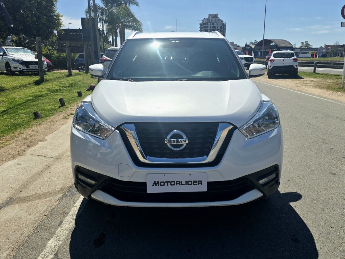 Nissan Kicks Exclusive EXCELENTE ESTADO | Permuta / Financia Nissan Kicks Exclusive EXCELENTE ESTADO | Permuta / Financia
