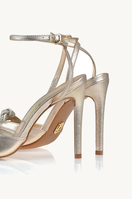 Stiletto Shine light Gold (Com. 4) Dorado
