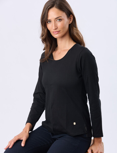 REMERA BÁSICA DE ALGODÓN Negro