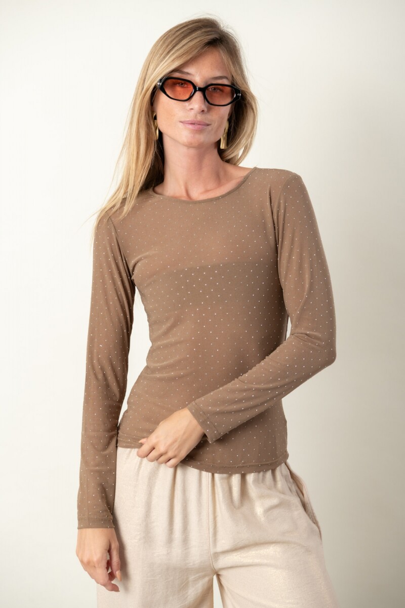 REMERA PERLA NEGRA - Camel 