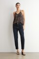Top animal print tostado