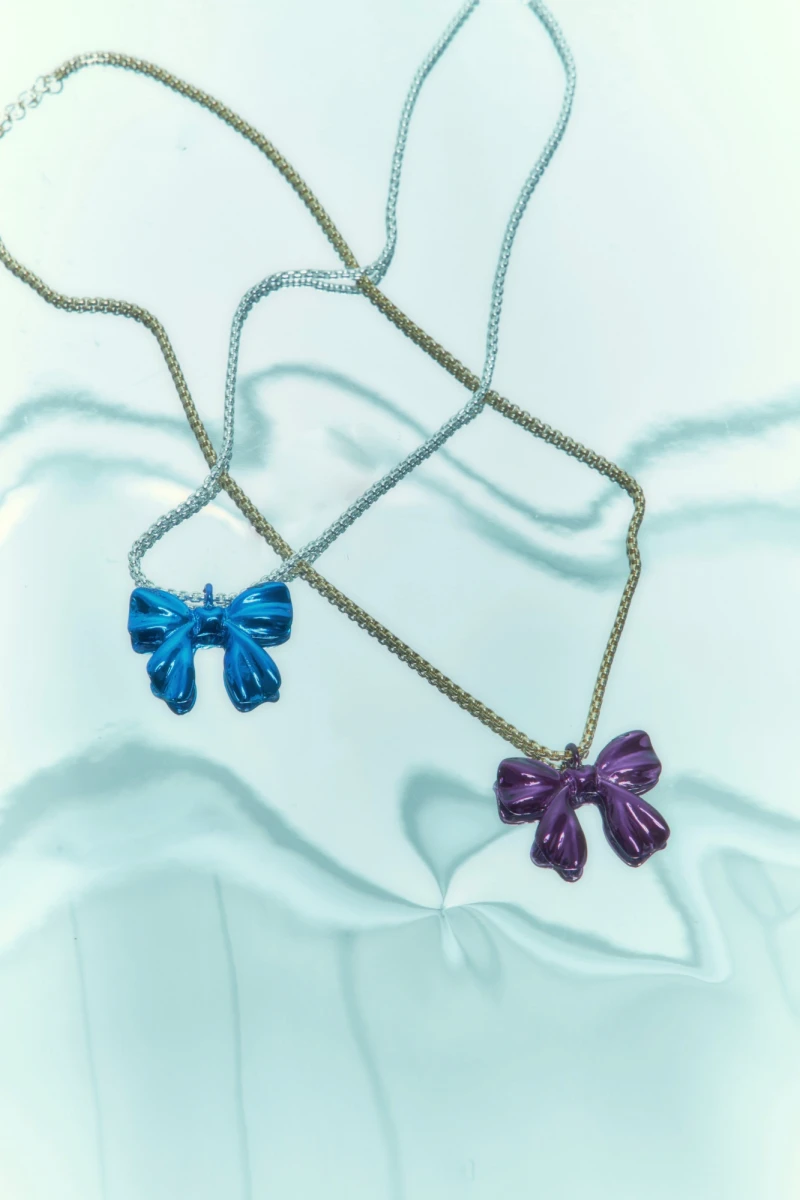 Collar moña dorado