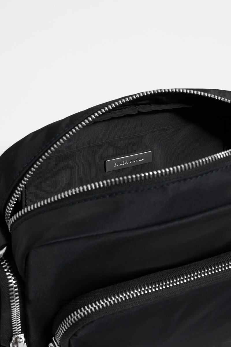 BOLSO BANDOLERA MULTIBOLSILLOS Negro