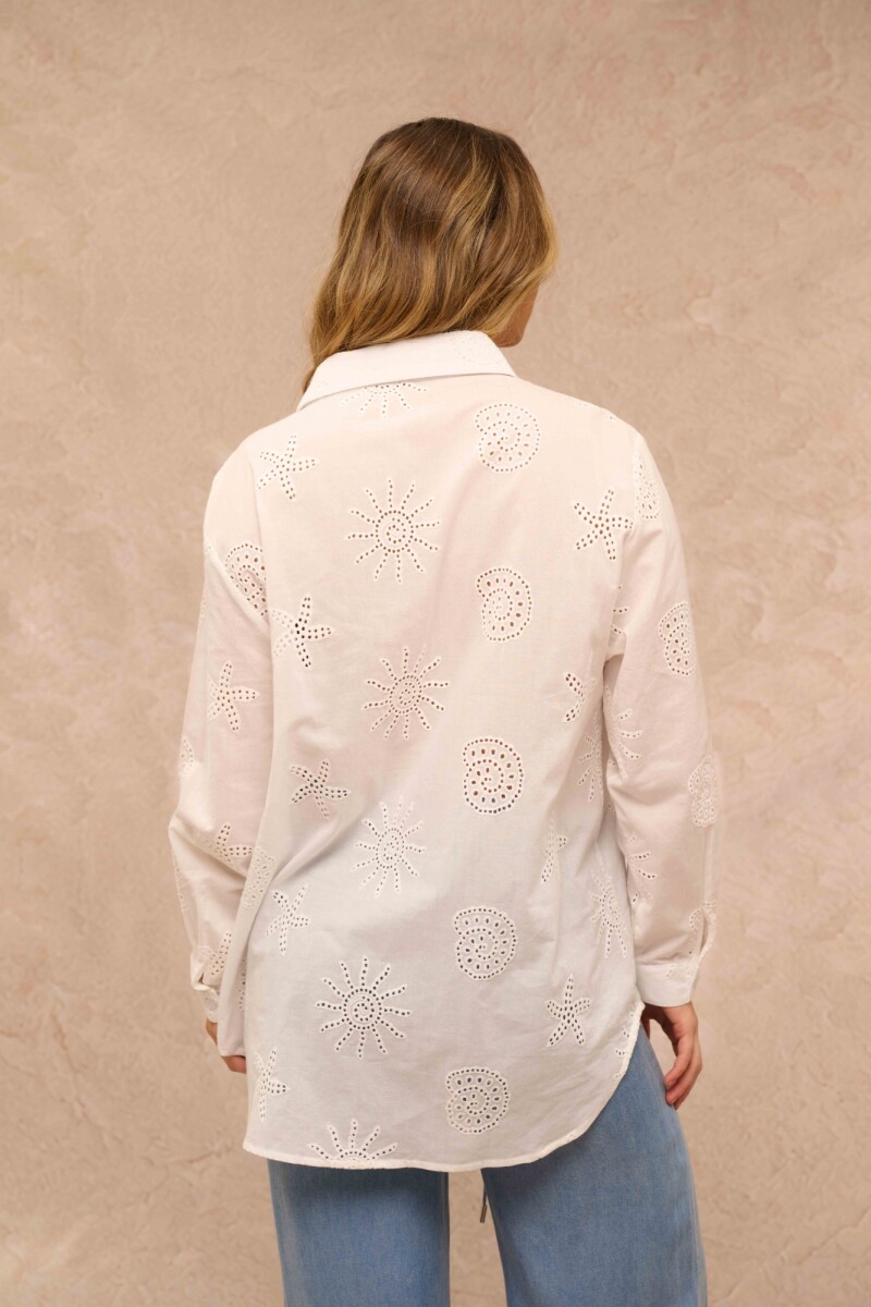 CAMISA OVERSIZE NAIA CAMISA OVERSIZE NAIA