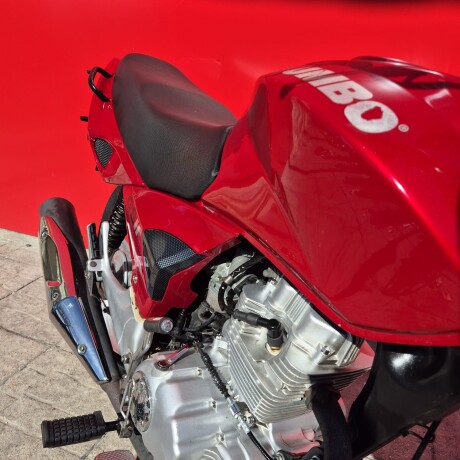 Yumbo GS200 III Usada Yumbo GS200 III Usada