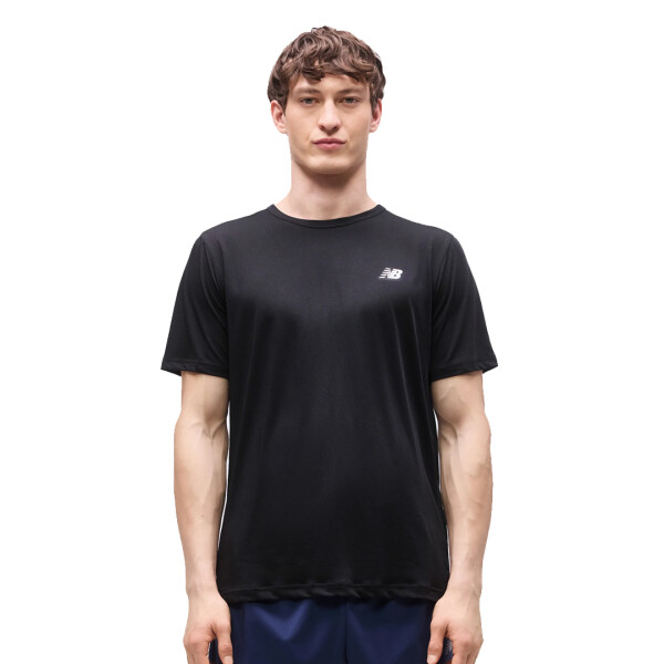 T SHIRT ESSENTIALS UTILITY - NEW BALANCE NEGRO