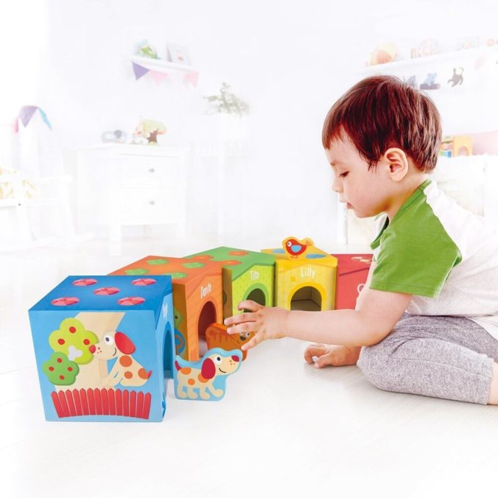 Bloques cubo apilables con animales PEPE friends HAPE Bloques cubo apilables con animales PEPE friends HAPE