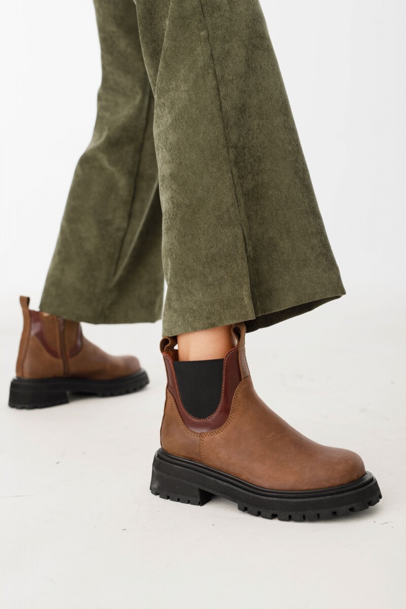 Bota Bosquera Marron/Bordeaux