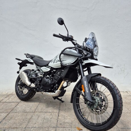 Royal Enfield Himalayan 450 KAMET WHITE TUBELESS
