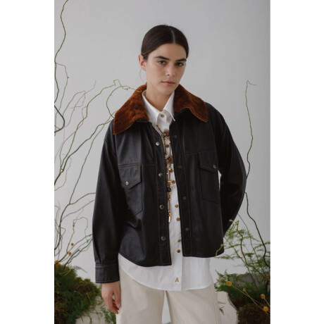 Camisa Couro Short Negro