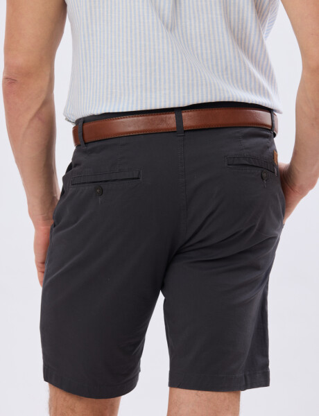 BERMUDA CLASICA CON ELASTANO Gris