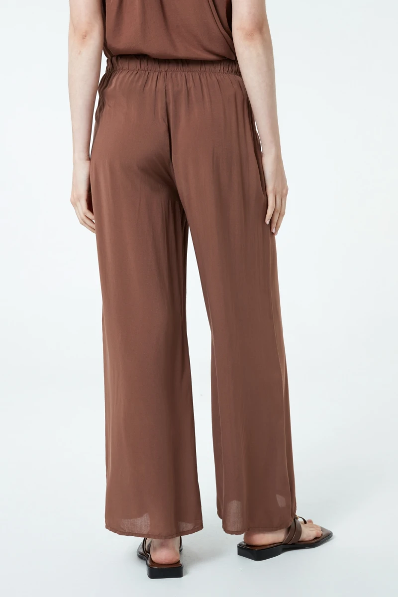 Pantalón Chocolate