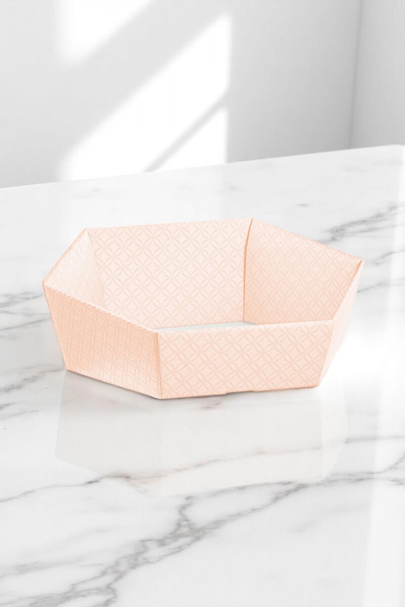 Cesto hexagonal 29x23x8,5 cm. - MATELASSE ROSA 