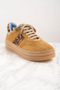 Zapatilla Combinada Cuero Camel
