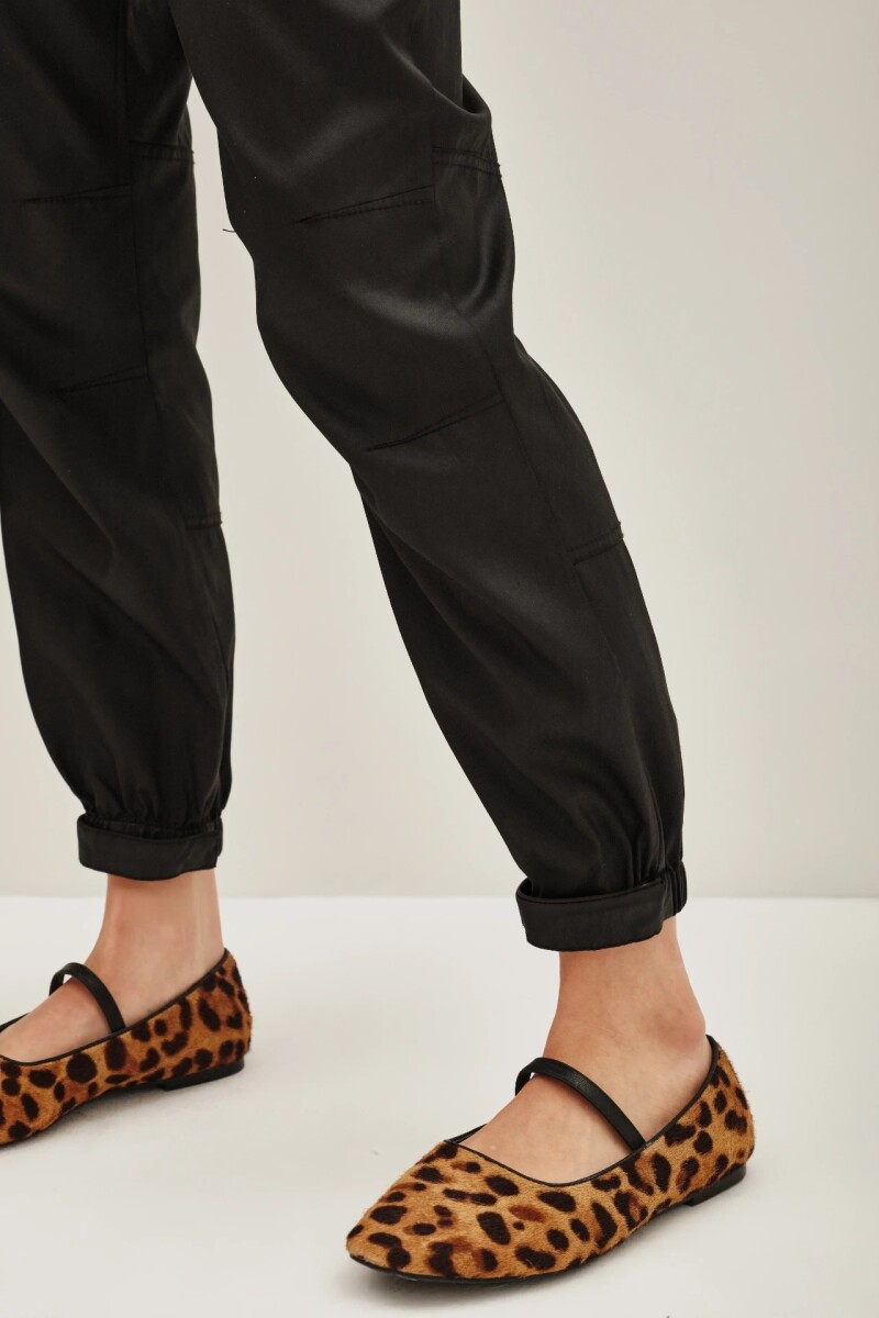 Pantalon Cargo Satin Negro