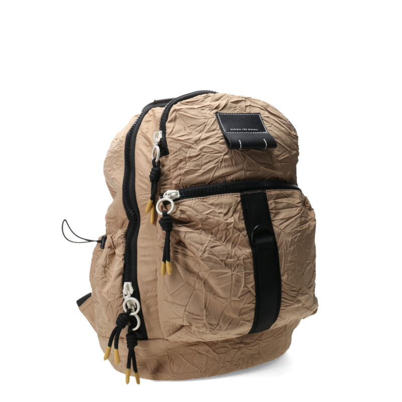Mochila Miss Carol Karo Con Material Rugoso Beige