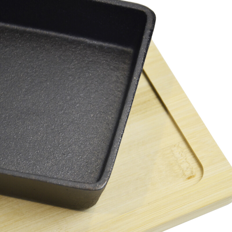 Mini sartén hierro fundido 13x13 cm con base bambú NEGRO
