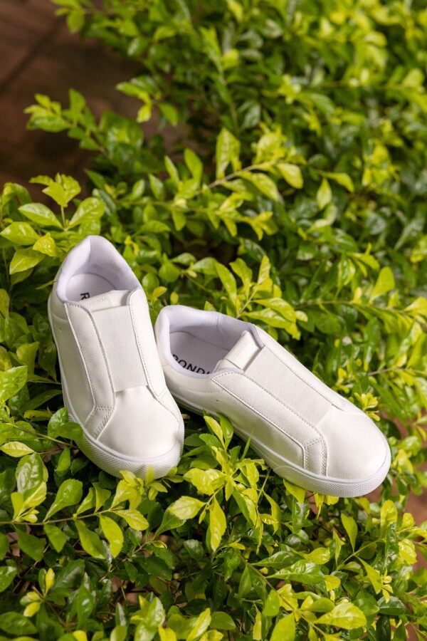 Calzado Casual. Blanco