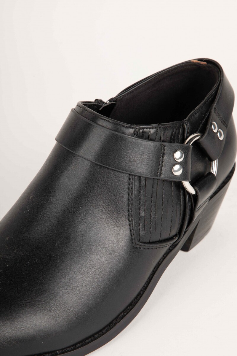 ZAPATO PETERSONS Negro