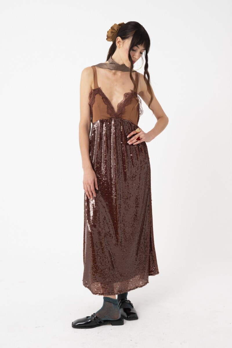 VESTIDO LARGO DE LENTEJUELA Marron