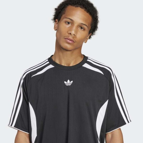 Remera Adidas Adicolor Teamgeist Negro