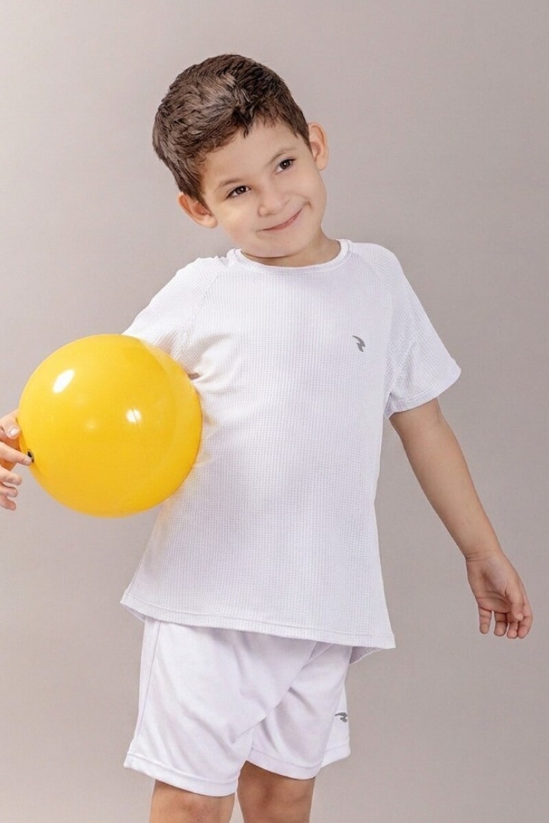 Remera Infantil. Blanco