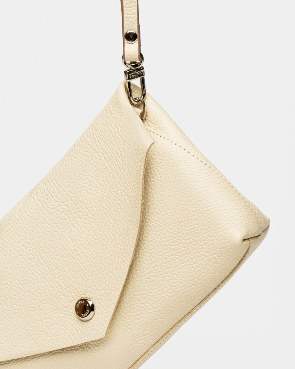 Sobre Eva en cuero metalizado Natural