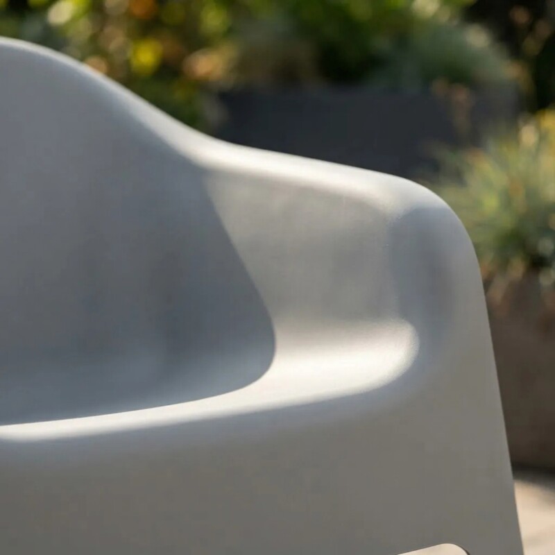 Silla Plastico Skarpo Jardin Liso Gris