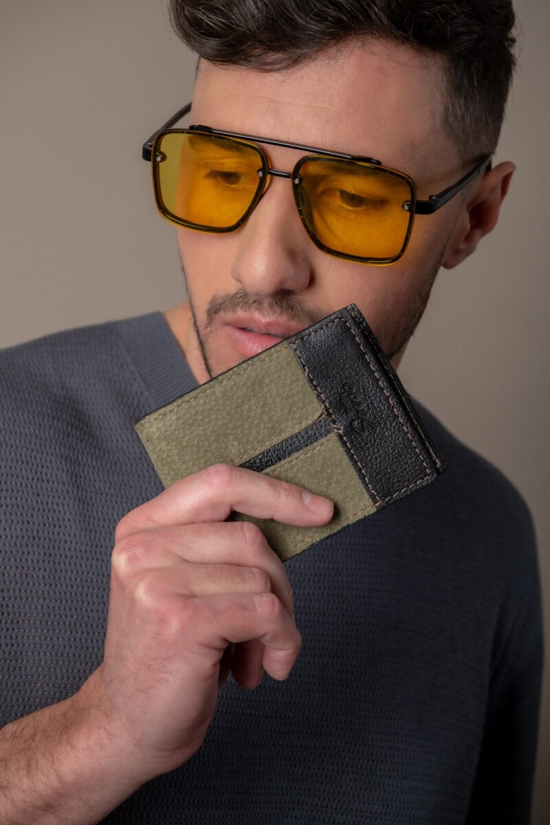 Billetera de cuero al corte Verde