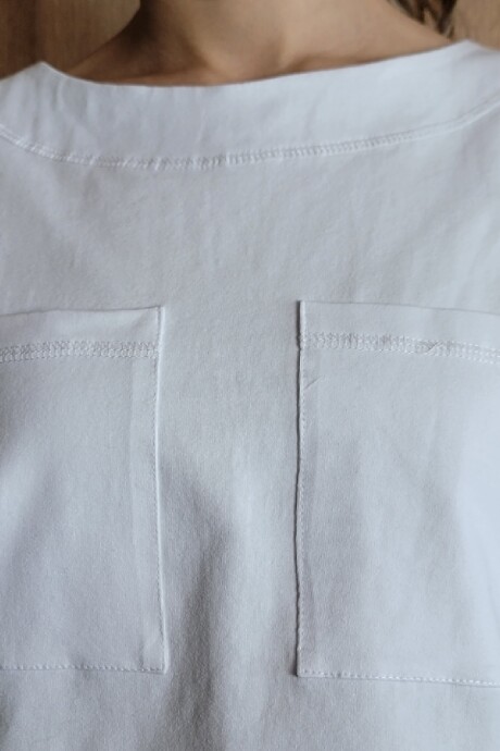 Remera Fresa Blanco