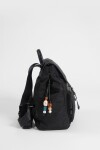 Mochila con tapa y hebilla negro