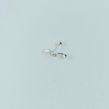 Punto de luz con circonias. Punto de luz con circonias.