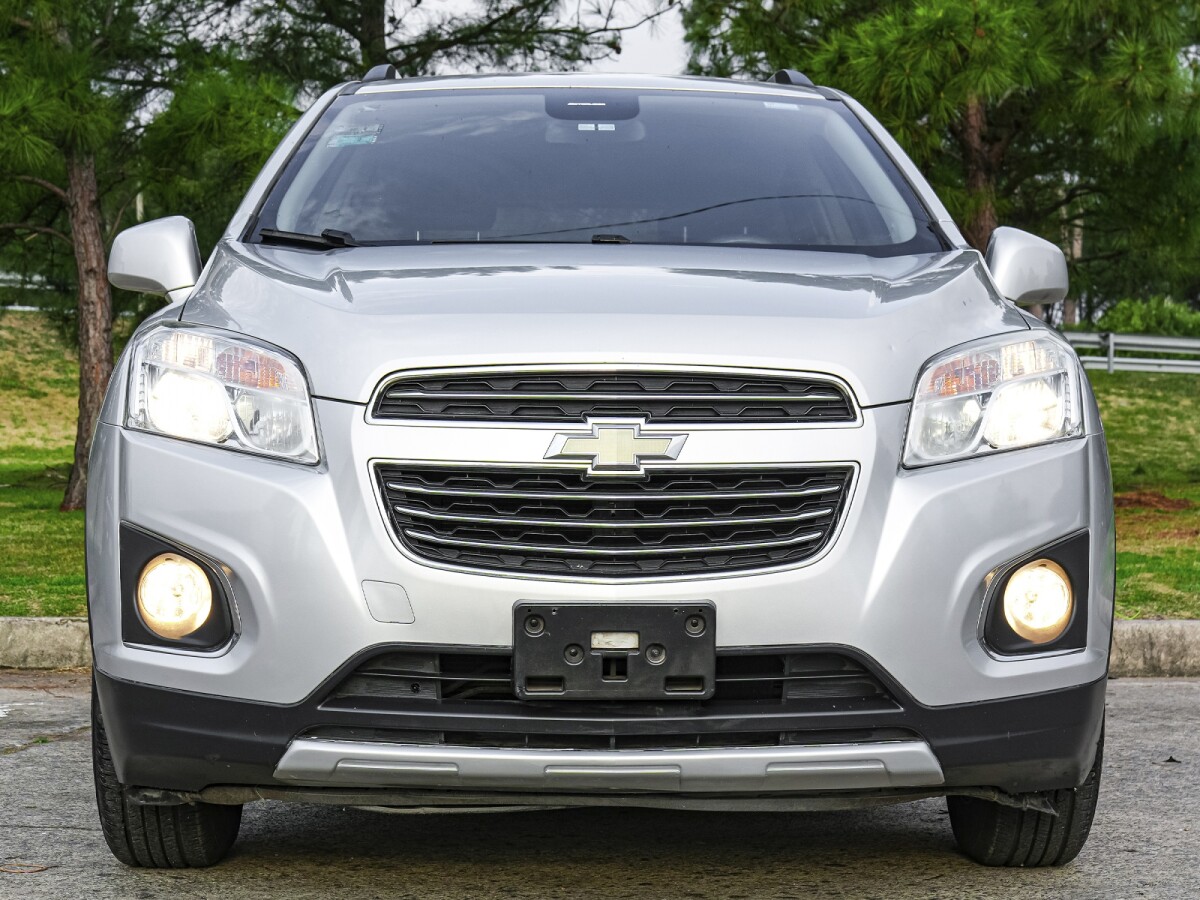 Chevrolet Tracker LTZ FWD 1.8 Permuta / Financia Chevrolet Tracker LTZ FWD 1.8 Permuta / Financia