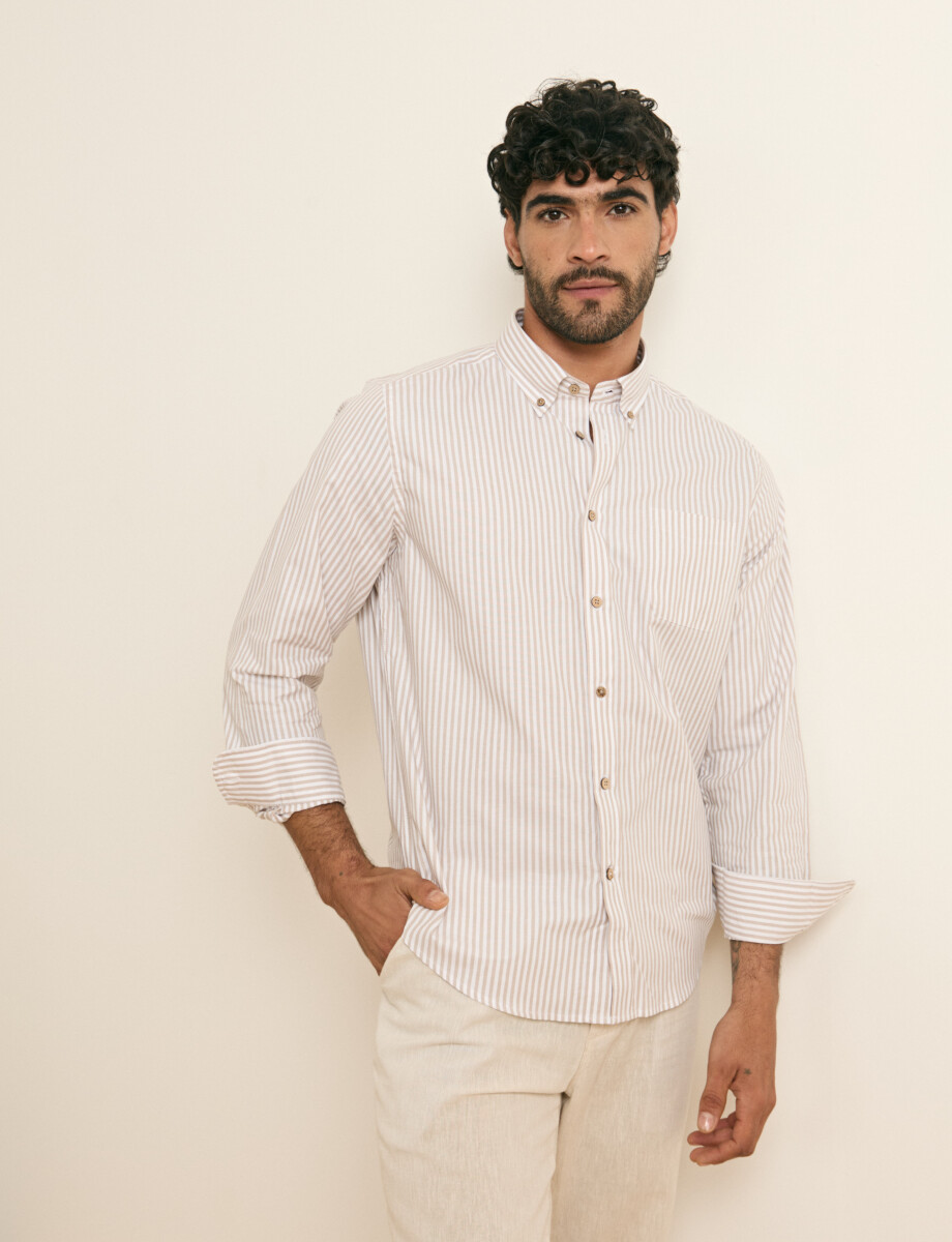 012108 CAMISA HARRINGTON LABEL Blanco/beige