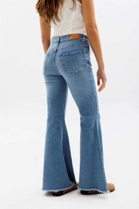 Jean New Paz Celeste