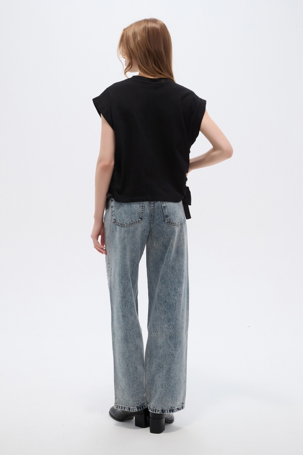 Remera Belaq Negro