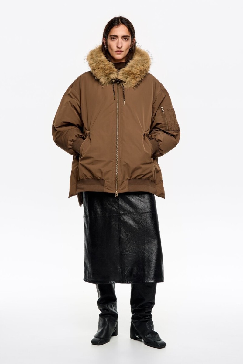 ABRIGO ACOLCHADO Verde Oliva