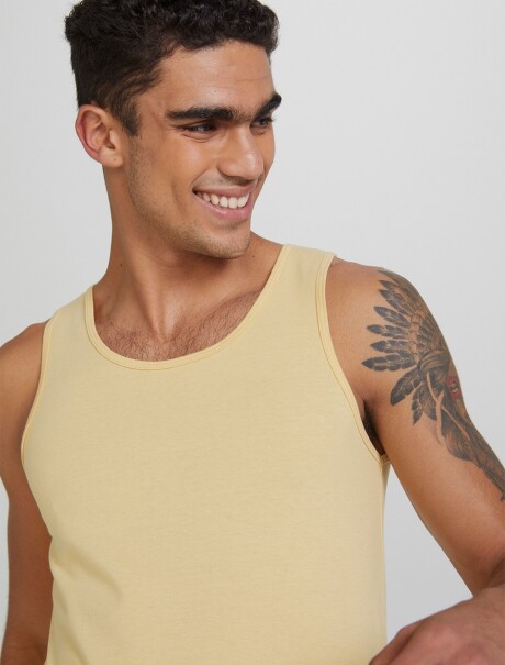 T-SHIRT MUSCULOSA MASC AMARILLO