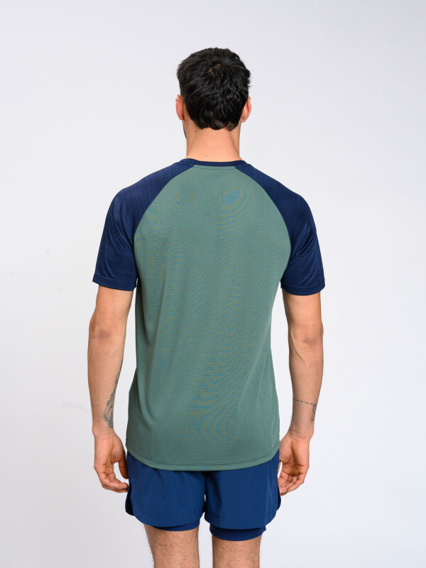 REMERA TRINY HOMBRE Umbro Hombre 01v