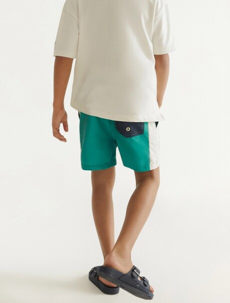 SHORT DE BAÑO INFANTIL VERDE