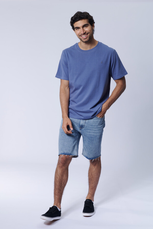 Remera Bordado Azul