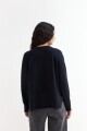 Sweater con cuello abierto y tajos laterales AZUL MARINO